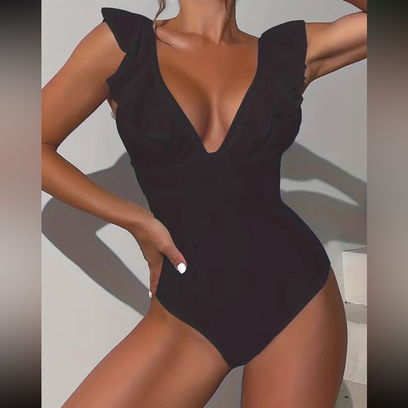 Boho black lace up back ruffle monokini